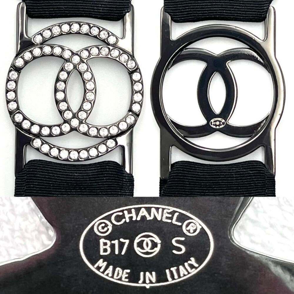 CHANEL Authentic Necklace - Picture 5 of 10